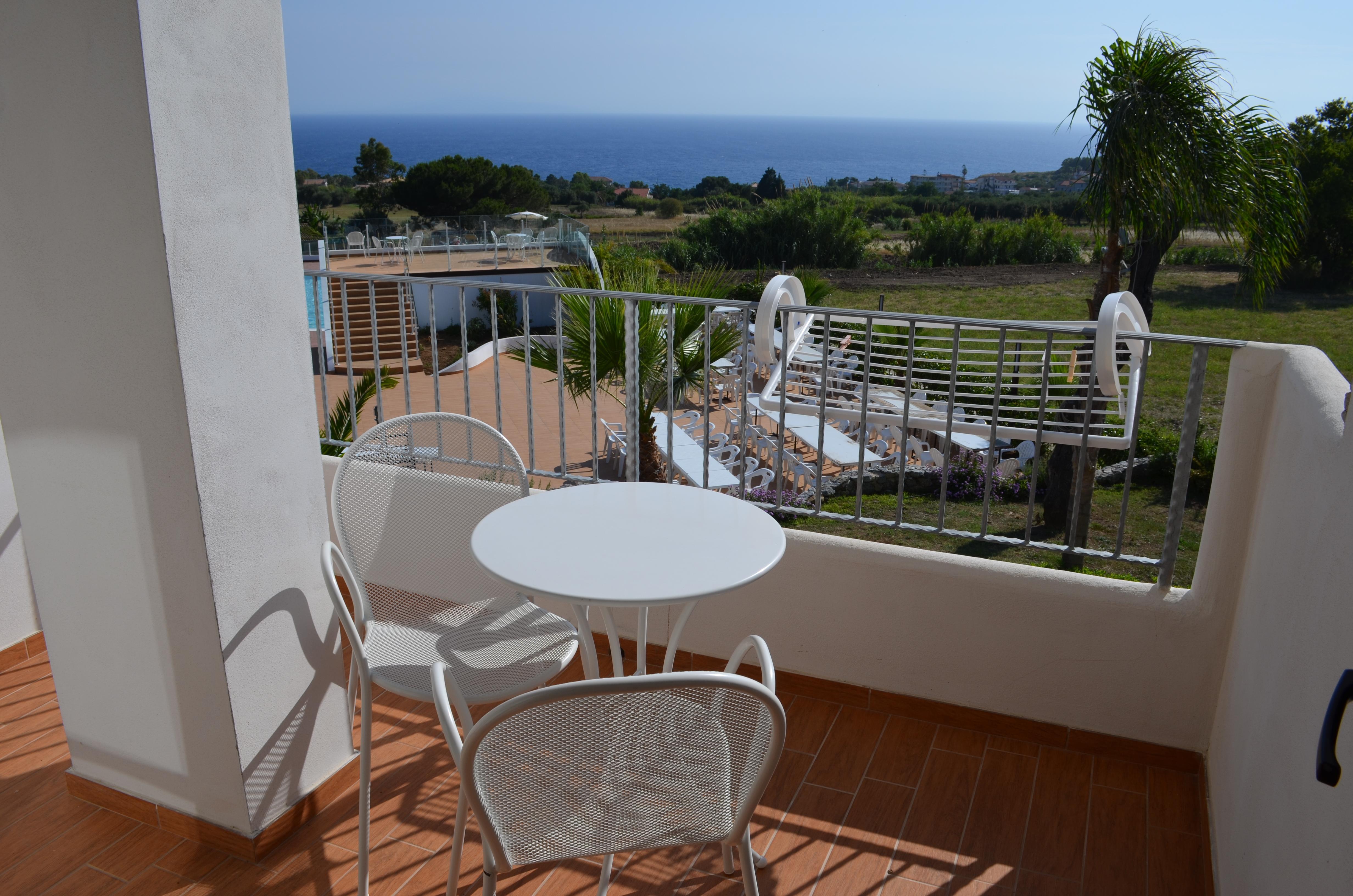 Hotel Marinella Capo Vaticano Exterior photo
