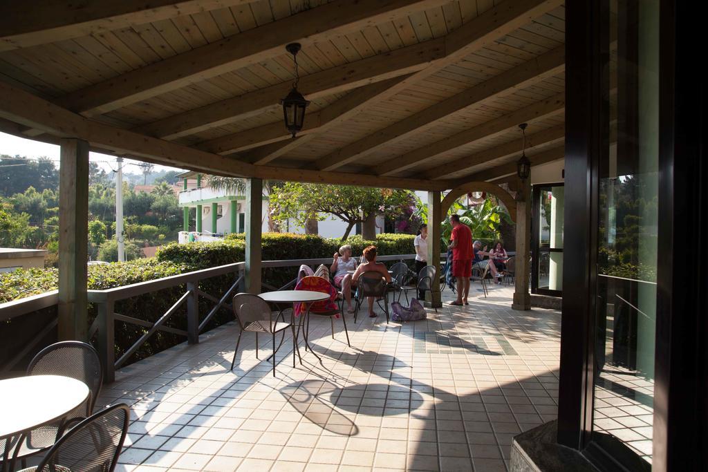 Hotel Marinella Capo Vaticano Exterior photo